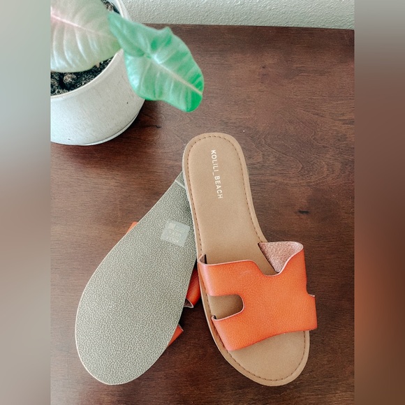 Slip on Sandals - Picture 4 of 5